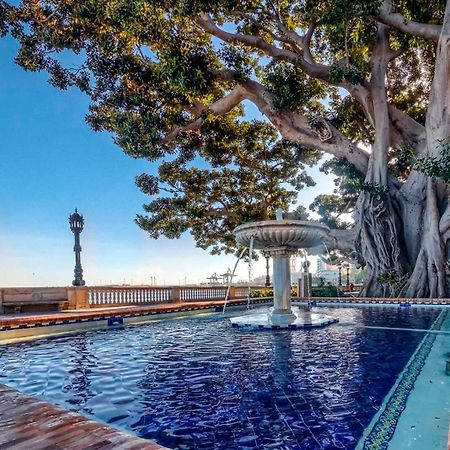 Alameda Apodaca Cadiz Ngoại thất bức ảnh